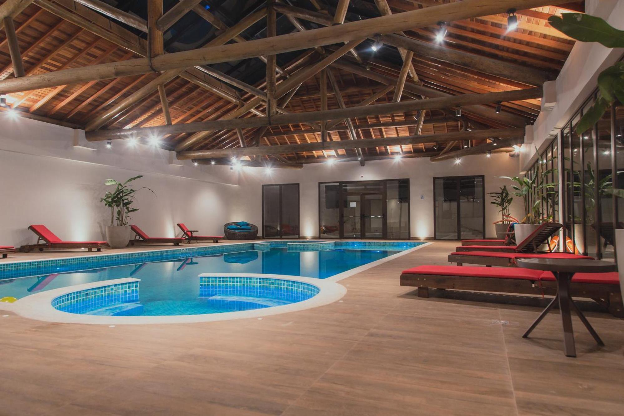 Hotel Chales Capitanias Aguas de Lindoia Ngoại thất bức ảnh